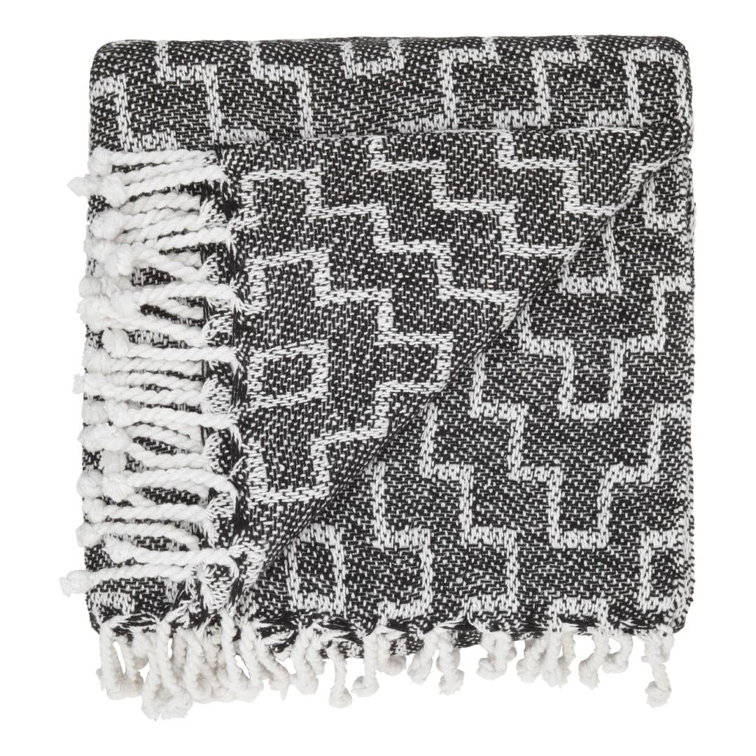 Decke mit Fransen aus 100 % Baumwolle – 135 x 200 cm. von Rugs’N’More