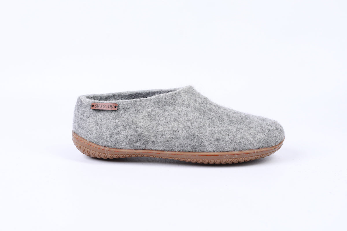 Wollhausschuhe (100 % reine Wolle) – Modell Grau mit Gummisohle – Dänisches Design von SHUS