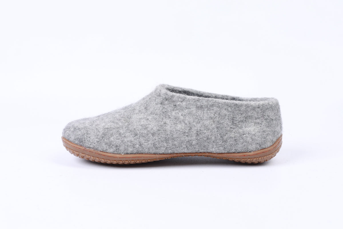Wollhausschuhe (100 % reine Wolle) – Modell Grau mit Gummisohle – Dänisches Design von SHUS