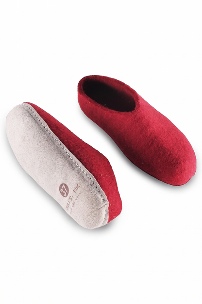 Wollpantoffel (100 % reine Wolle) – Modell Rot mit Ledersohle – Dänisches Design von SHUS