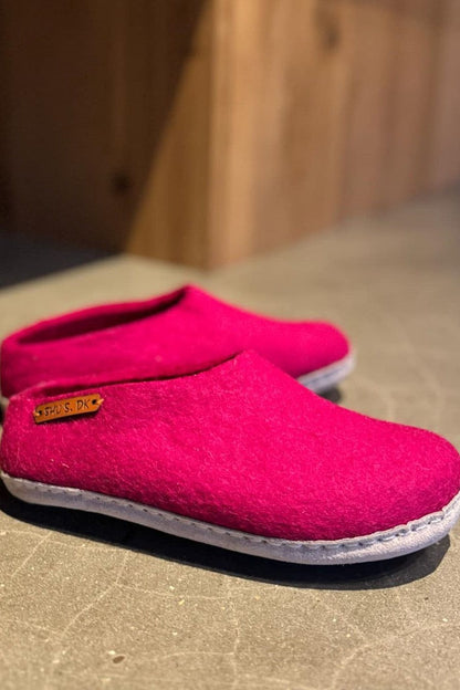 Wollpantoffel (100 % reine Wolle) – Modell Pink mit Ledersohle – dänisches Design von SHUS