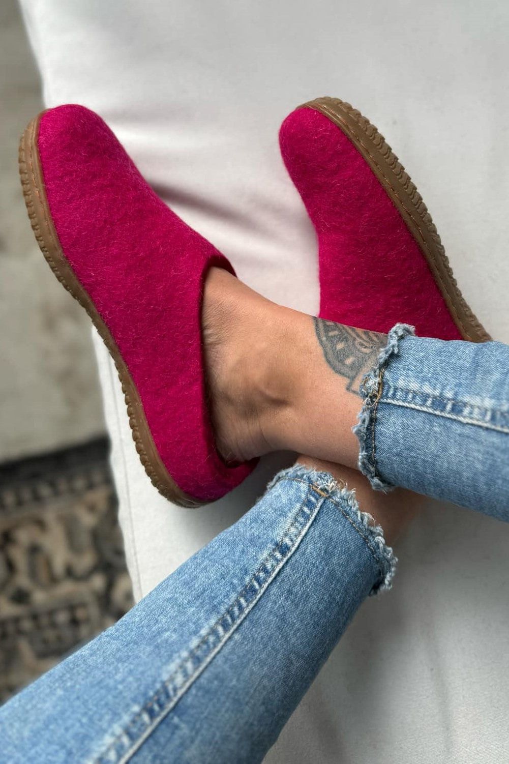 Wollpantoffel (100 % reine Wolle) – Modell Pink mit Gummisohle – Dänisches Design von SHUS