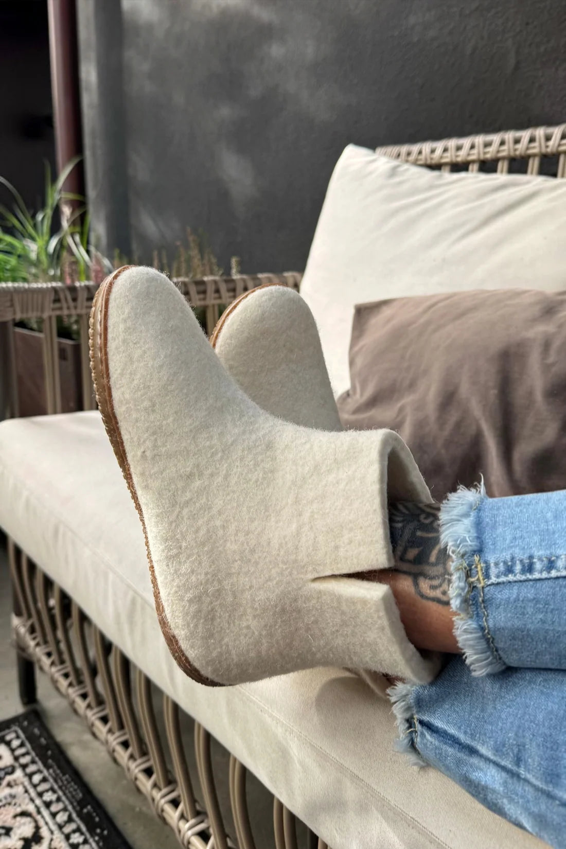 Wollstiefel (100 % reine Wolle) – Modell Beige mit Gummisohle