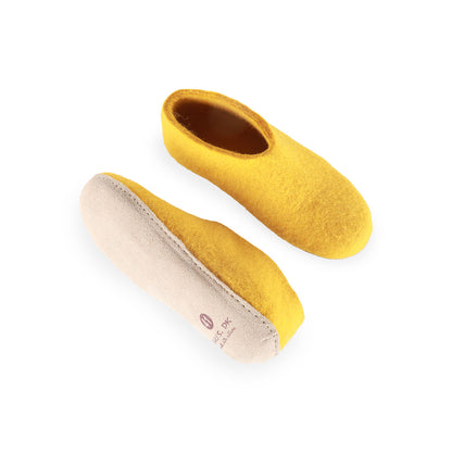 Wollhausschuhe (100 % reine Wolle) – Modell Currygelb mit Ledersohle – Dänisches Design von SHUS