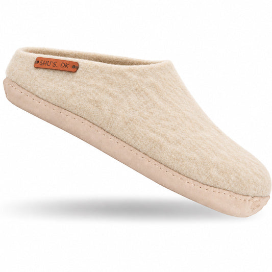 Wollpantoffel (100 % reine Wolle) – Modell Beige mit Ledersohle