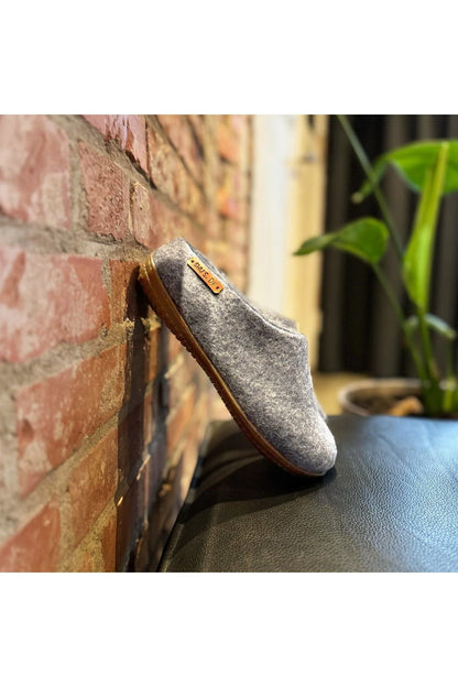 Wollpantoffel (100 % reine Wolle) – Modell Denim mit Gummisohle – dänisches Design von SHUS